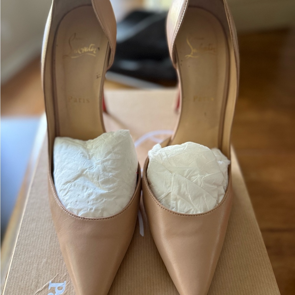 Christian Louboutin Beige Pointed Heels